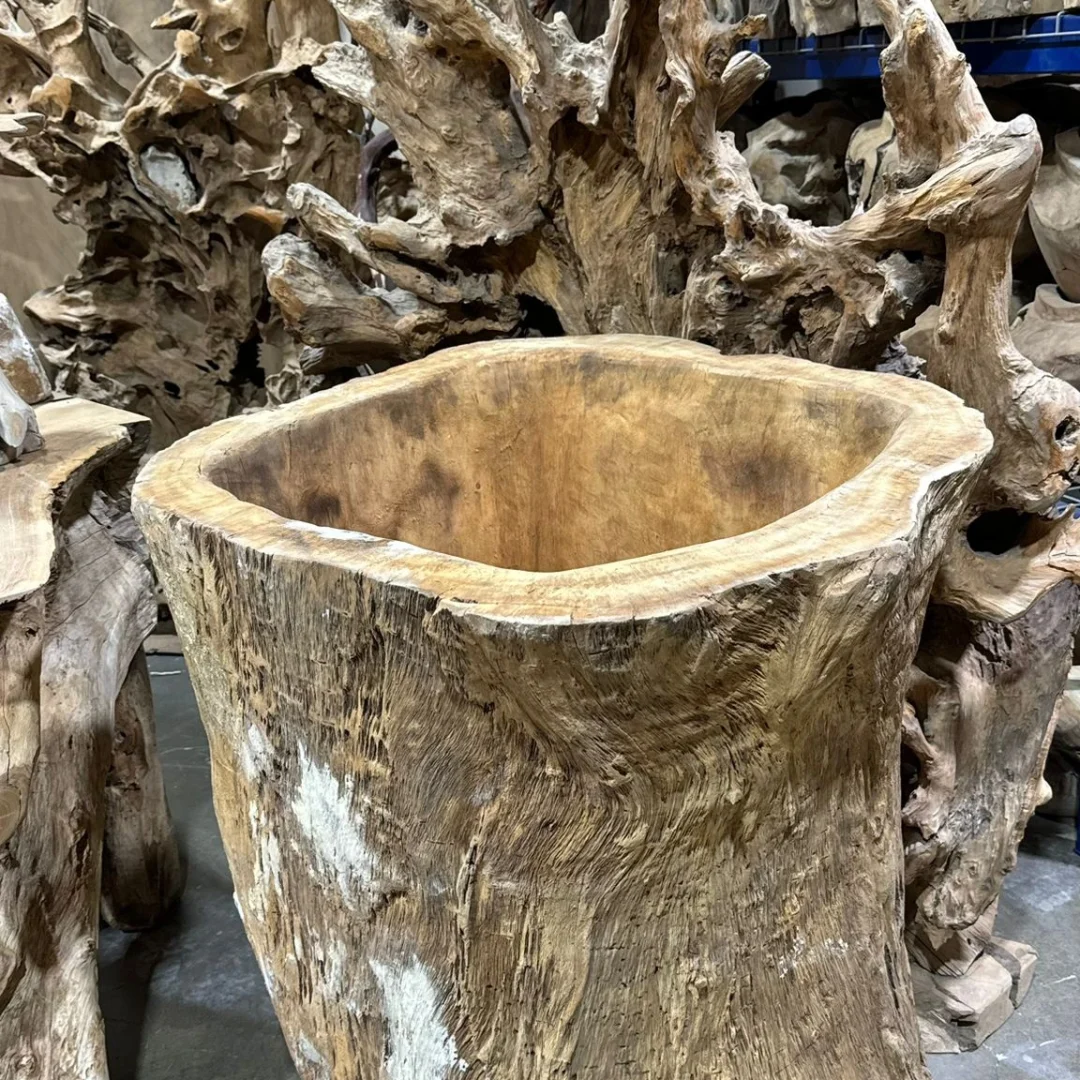 Onyx Planter 2